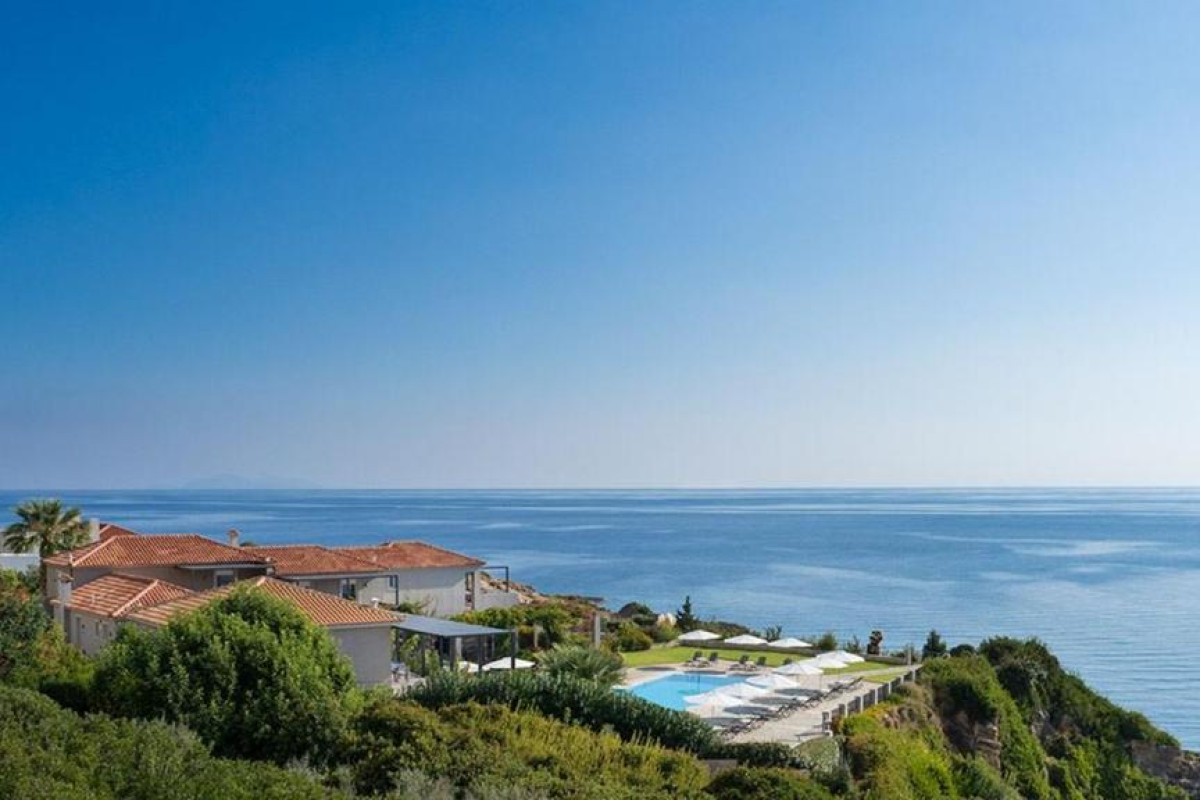Blue Jasmine Hotel