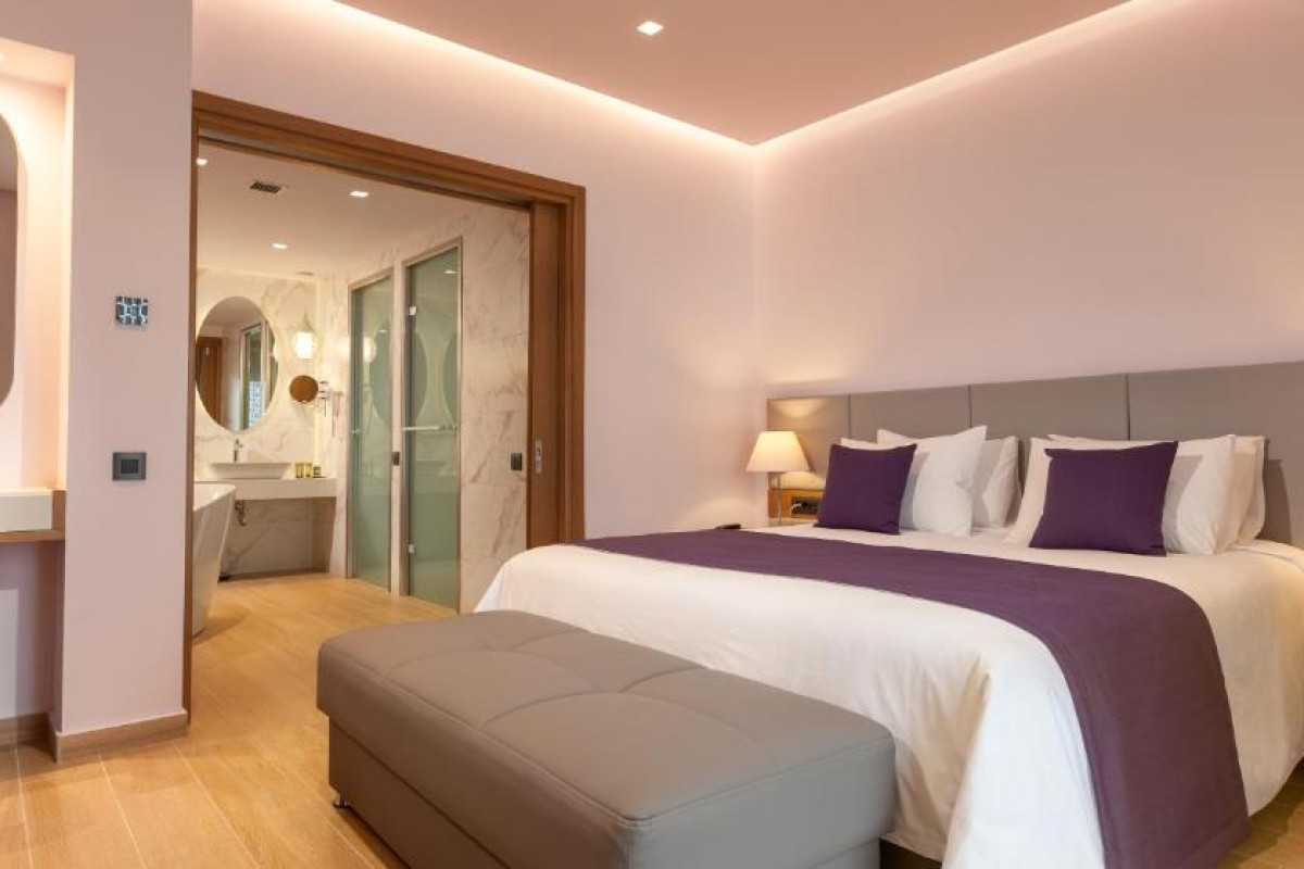 Blue Lagoon City Hotel