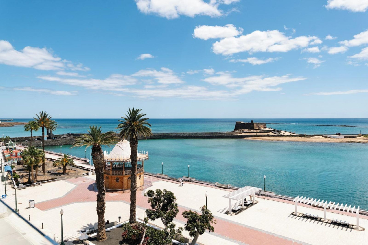 Blue Marina Suites Boutique Apartments