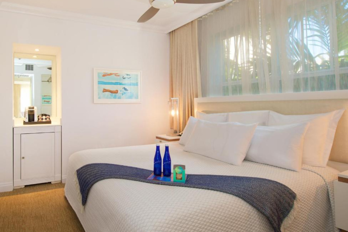 Hotel Blue Moon