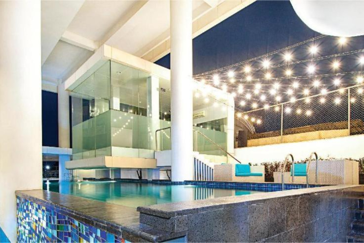 Blue Sky Hotel Petamburan