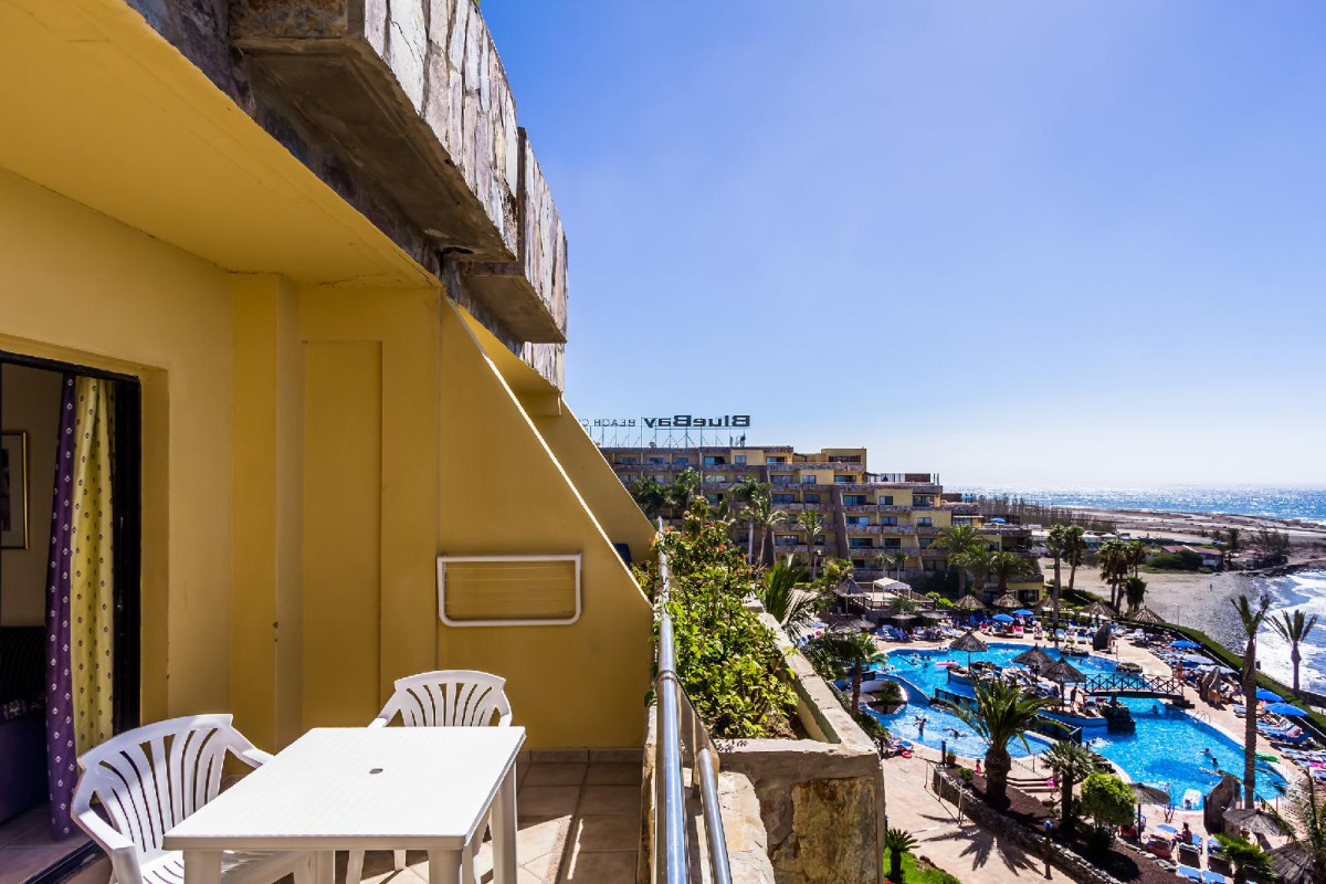 Bluebay Beach Club Aparthotel