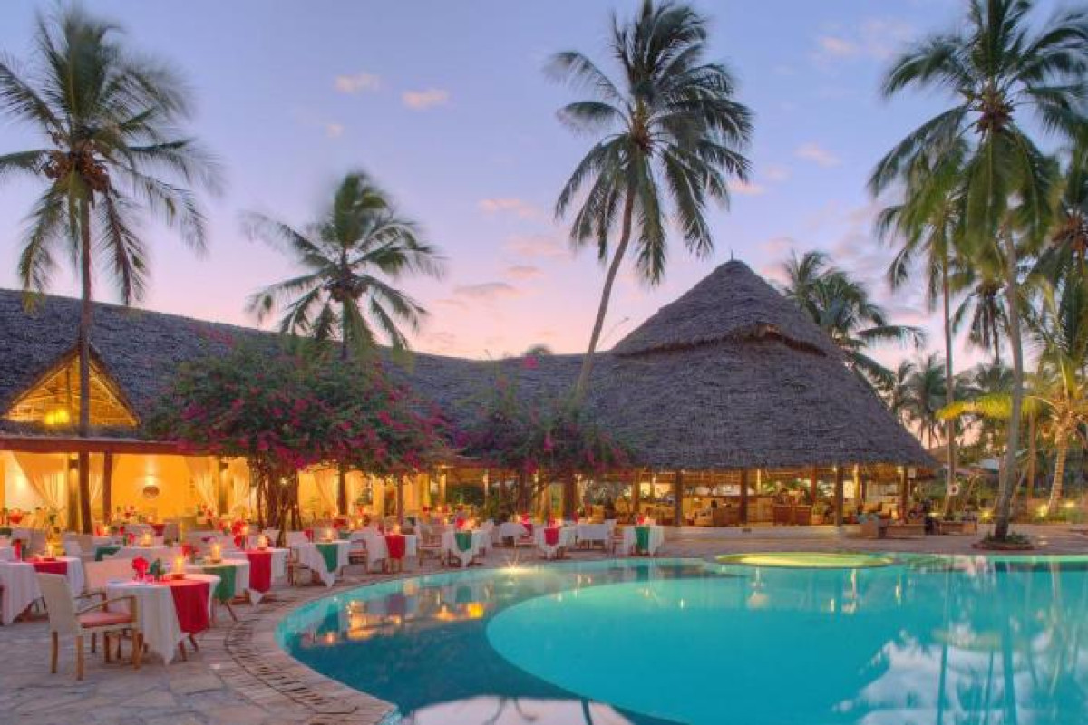 Bluebay Beach Resort