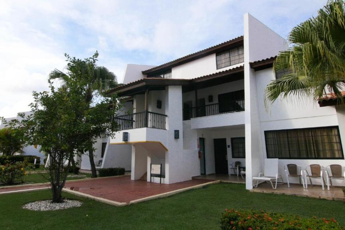 BlueBay Villas Doradas