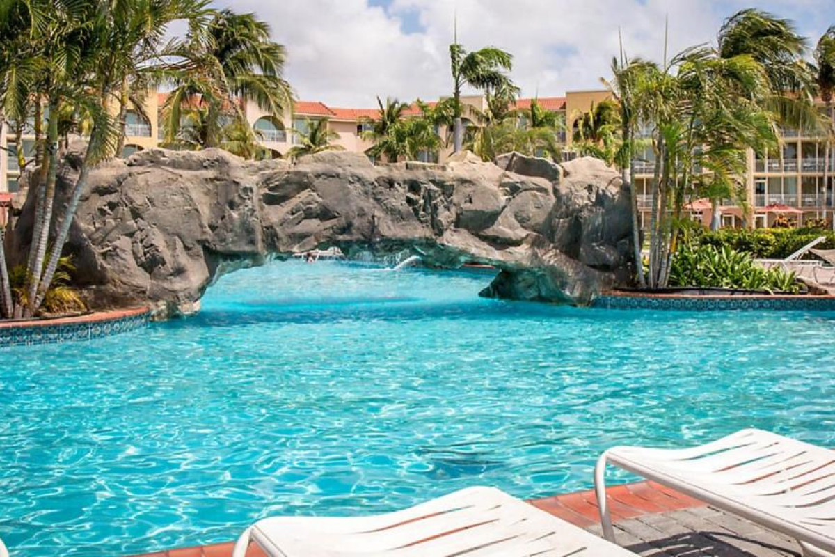Bluegreen at La Cabana Beach Resort & Casino
