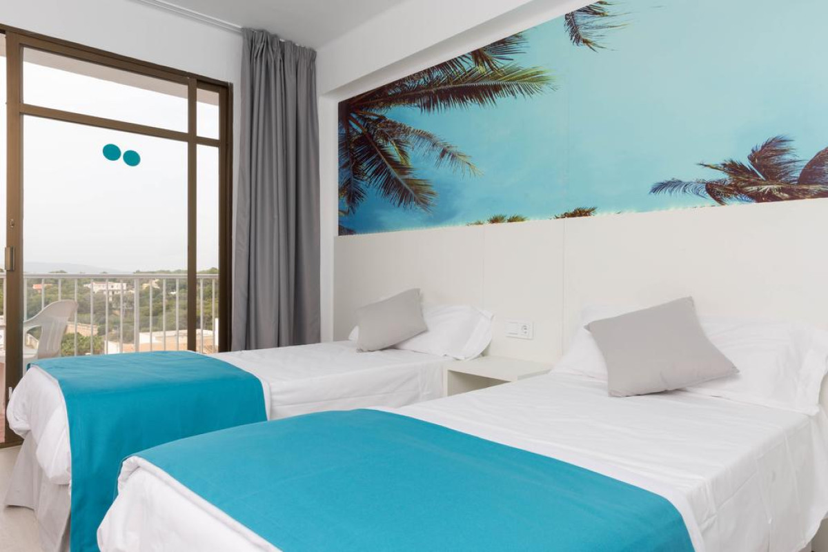 Bluesea Arenal Tower (Adults Only)