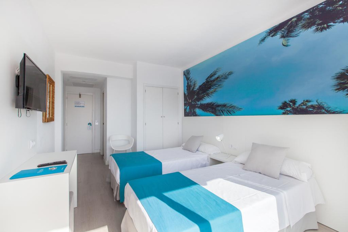 Bluesea Arenal Tower (Adults Only)