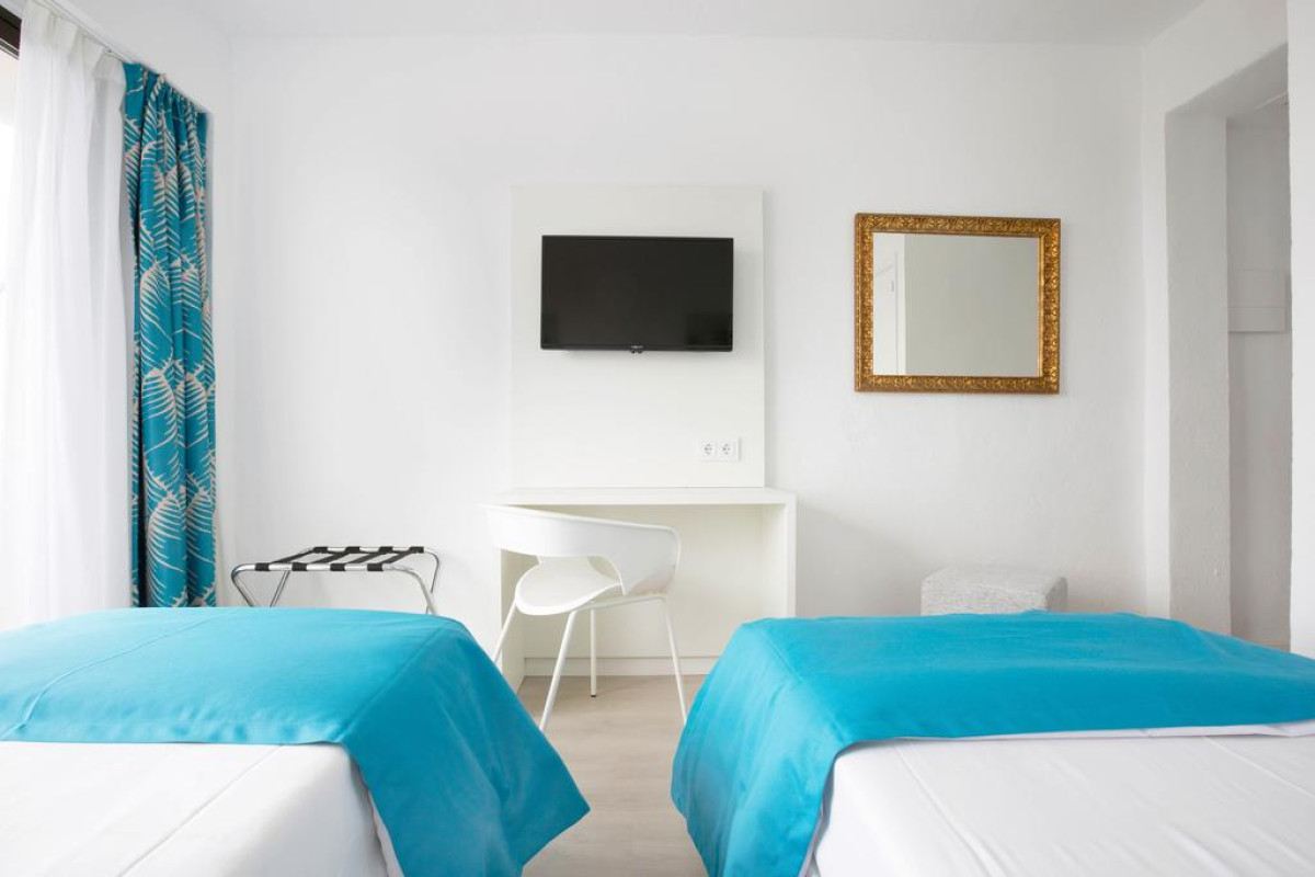 Bluesea Arenal Tower (Adults Only)