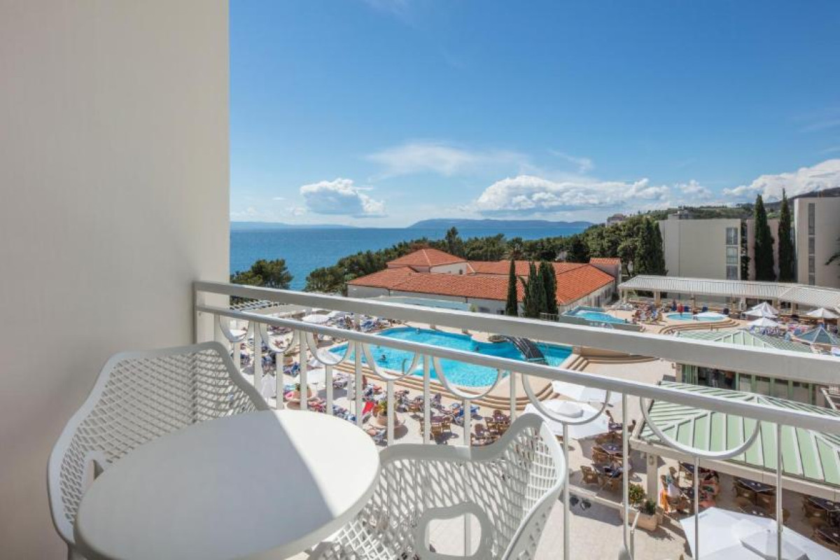 Bluesun Hotel Alga