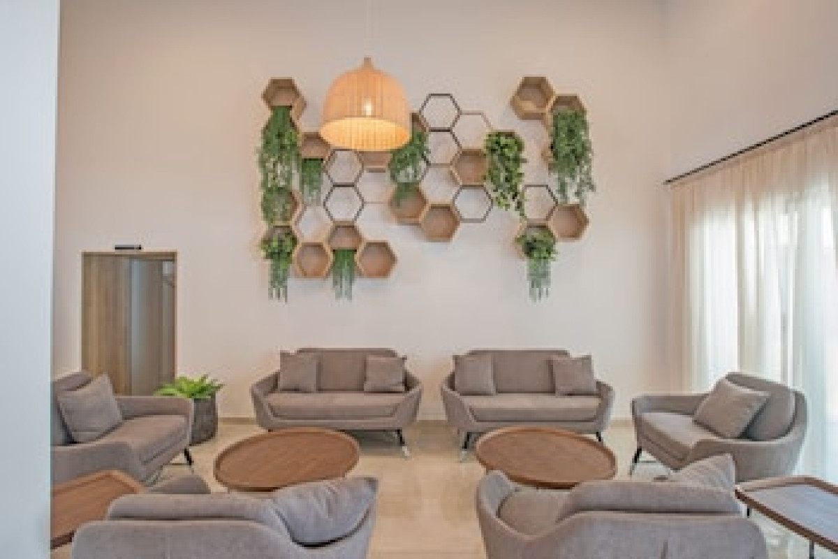 BOHEMIAN GARDENS HOTEL