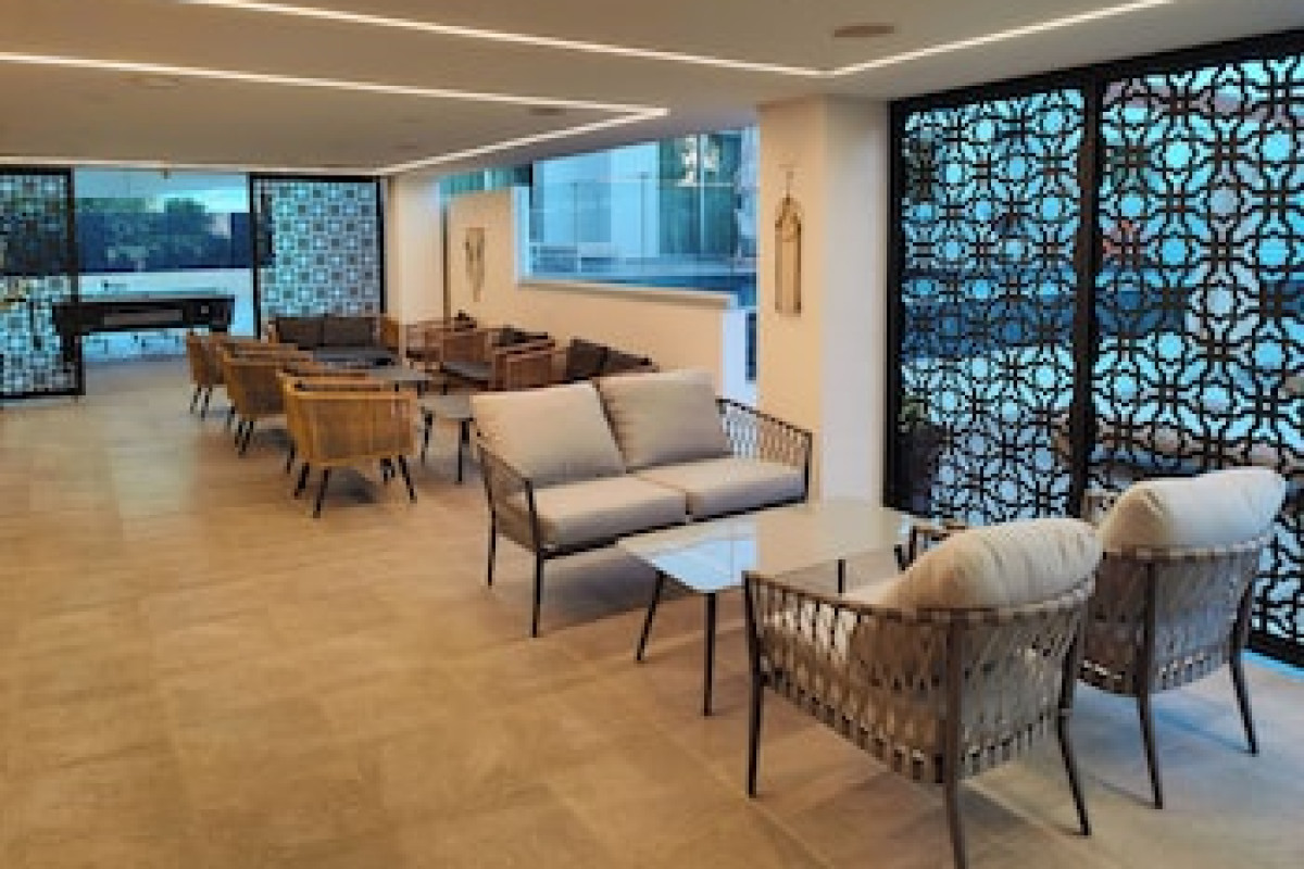 BOHEMIAN GARDENS HOTEL