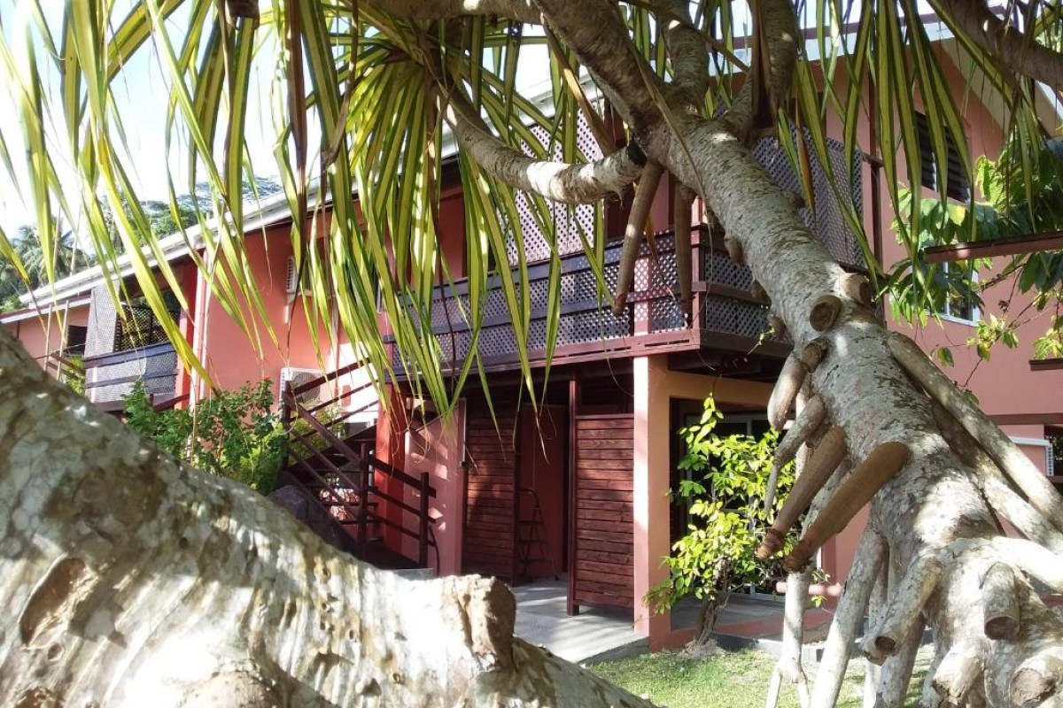 Bora Bora Holiday's Lodge