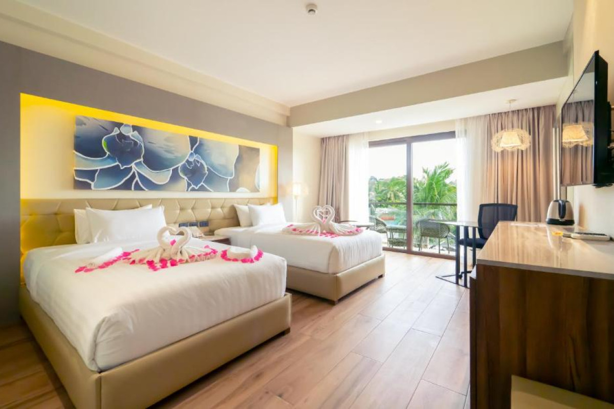 Boracay Ocean Club Beach Resort