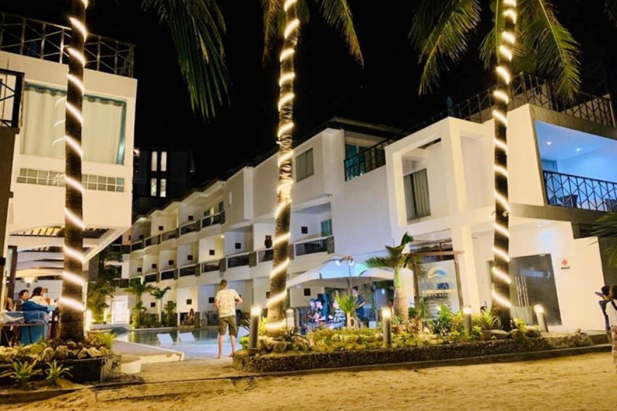 Boracay Ocean Club Beach Resort