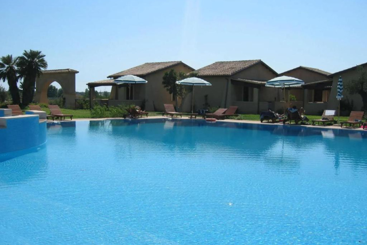 Borghetto Beach Club Resort