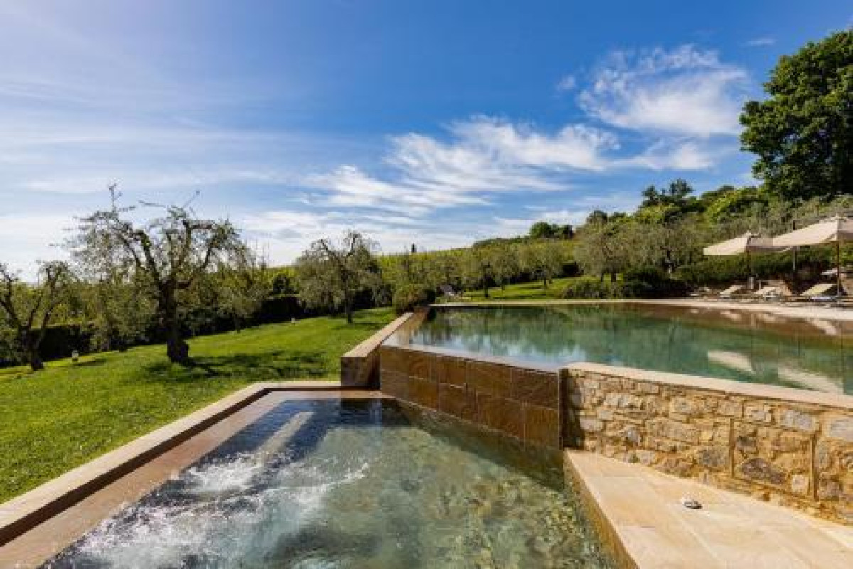 Borgo Canalicchio Di Sopra Wine Relais