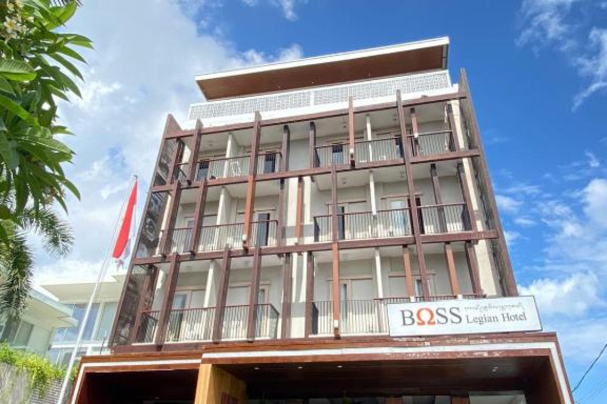 BOSS Legian Hotel