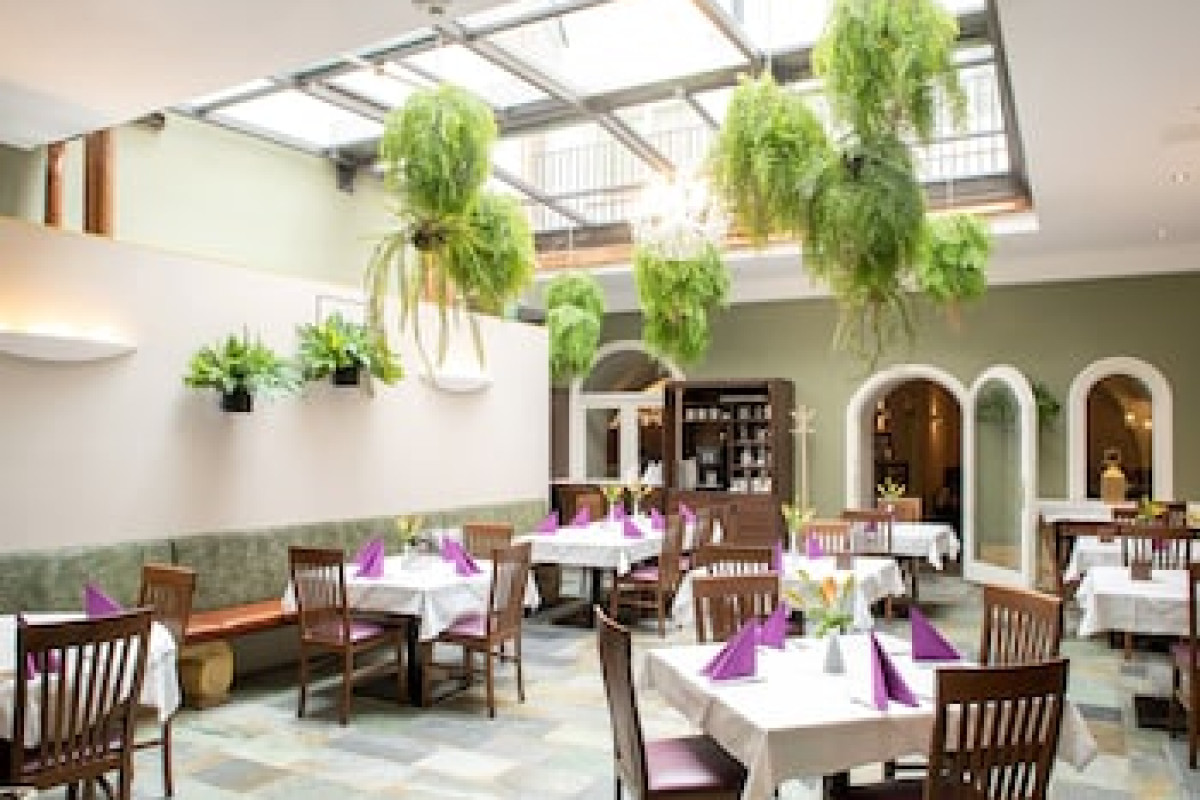 BOUTIQUE HOTEL DOM - ROOMS AND SUITES