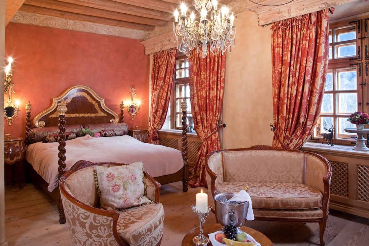 BOUTIQUE HOTEL SCHLOSS MATZEN