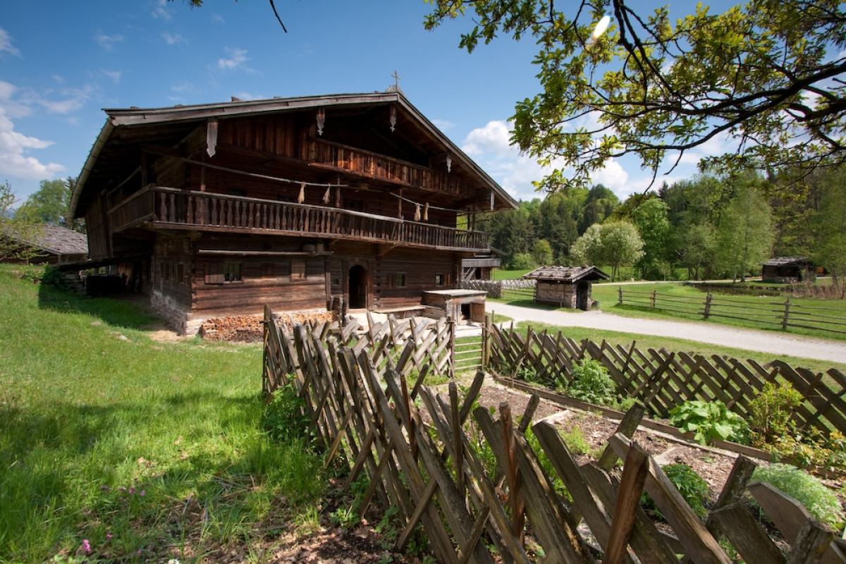 BOUTIQUE HOTEL SCHLOSS MATZEN