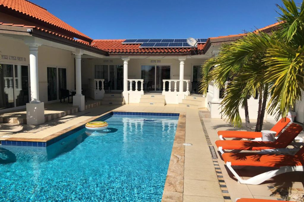 Boutique Hotel Swiss Paradise Aruba Villas and Suites