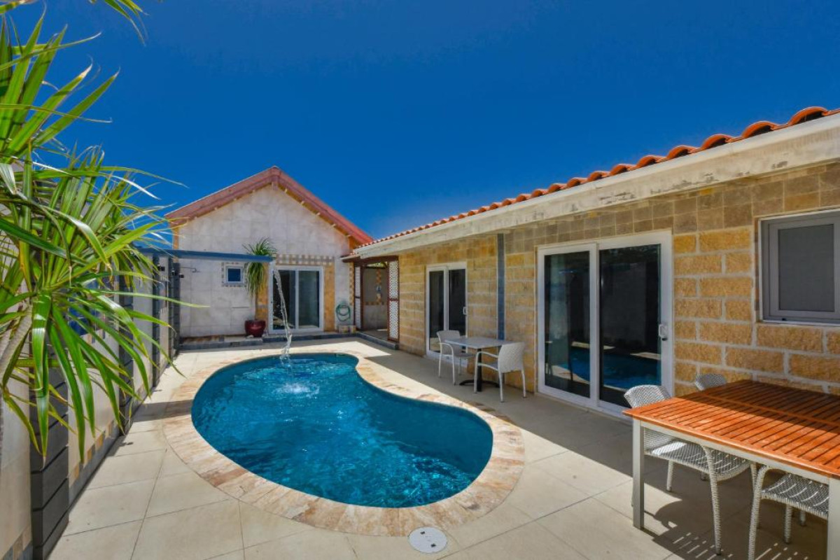 Boutique Hotel Swiss Paradise Aruba Villas and Suites
