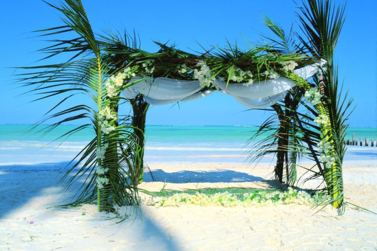 Breezes Beach Club and Spa