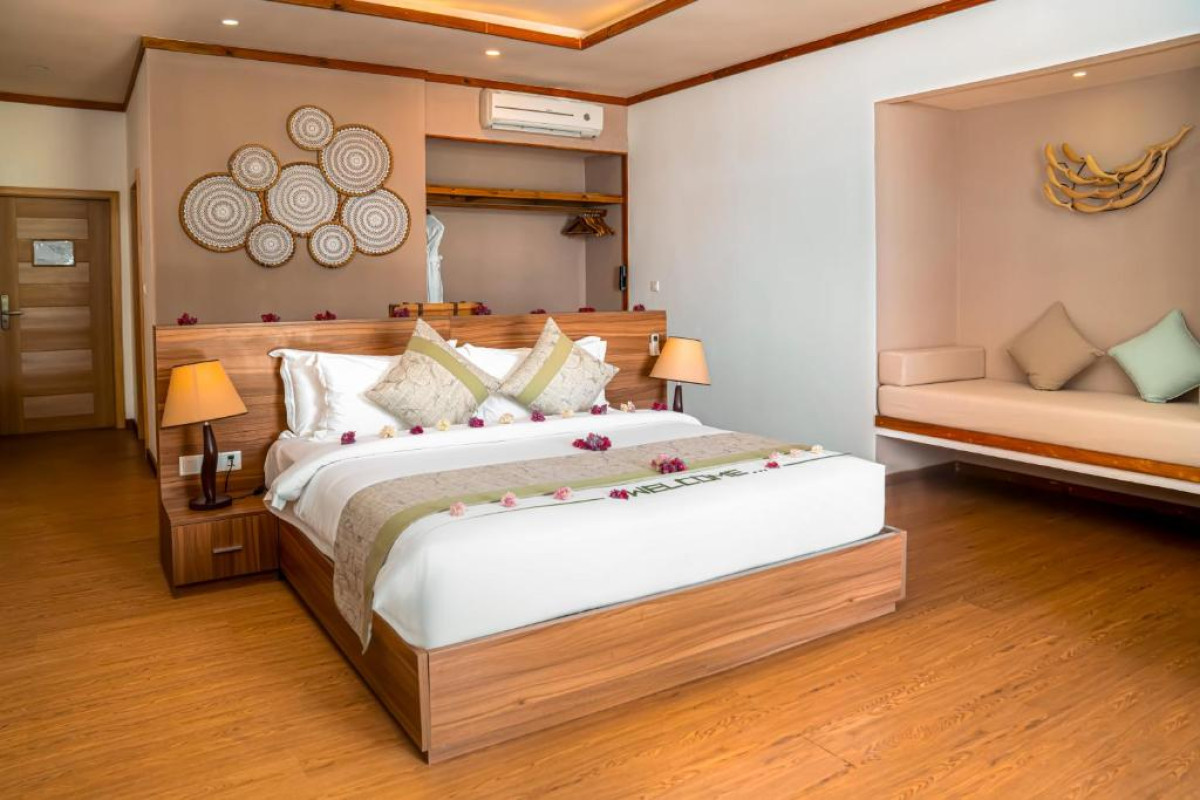 Brennia Kottefaru Resort Maldives