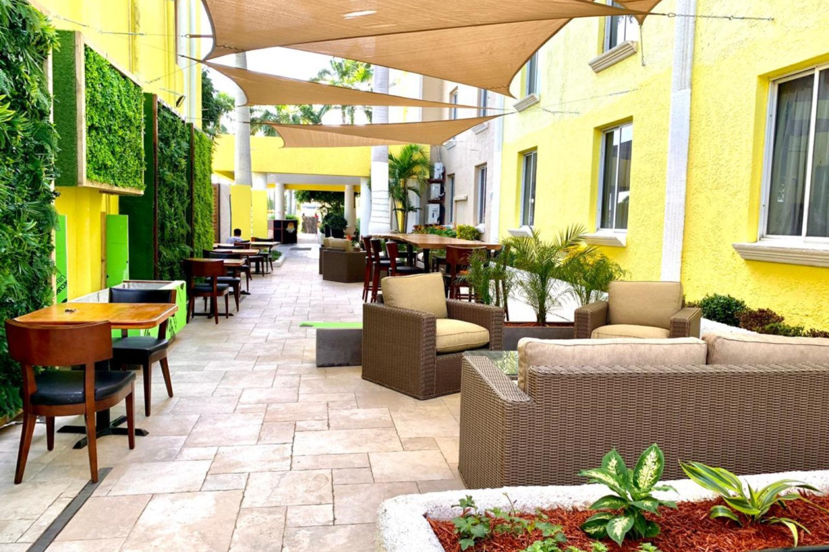 Brickell Bay Beach Club Boutique Hotel & Spa - Adults Only