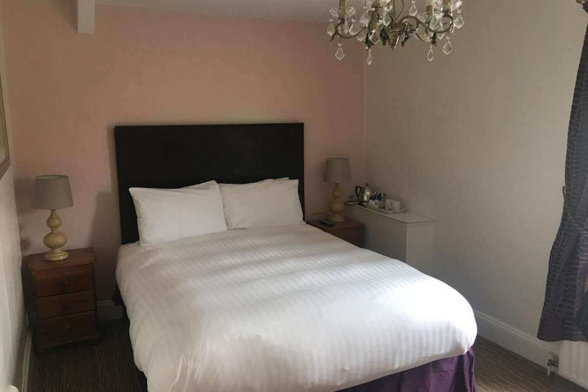Bridge Farm Guesthouse