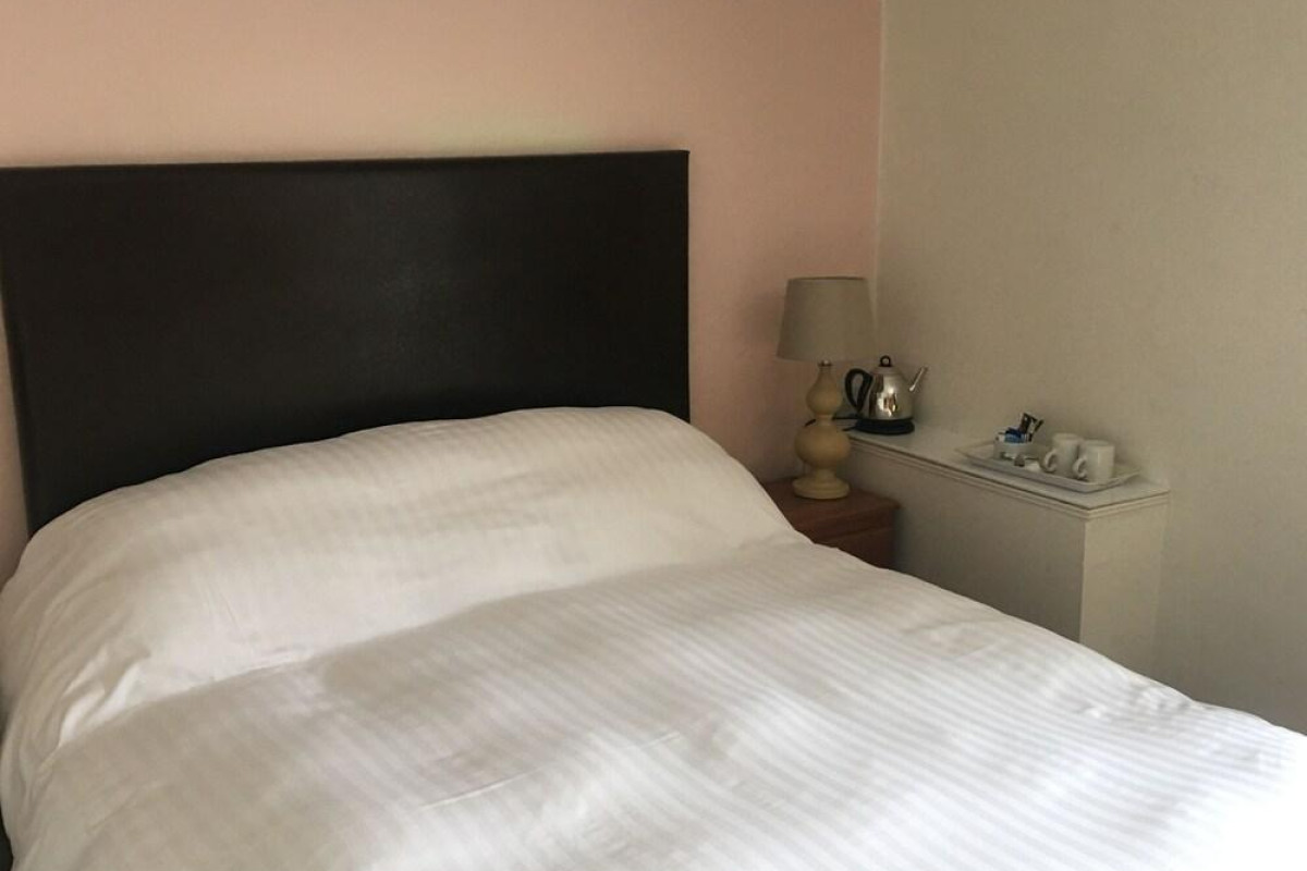 Bridge Farm Guesthouse