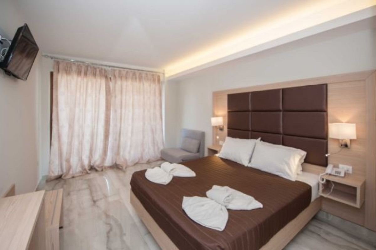 BRILLIANT HOLIDAYS RESORT(ADULTS ONLY)