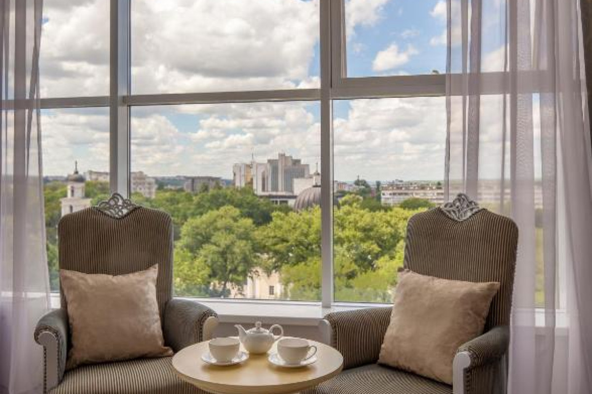 Bristol Central Park Hotel