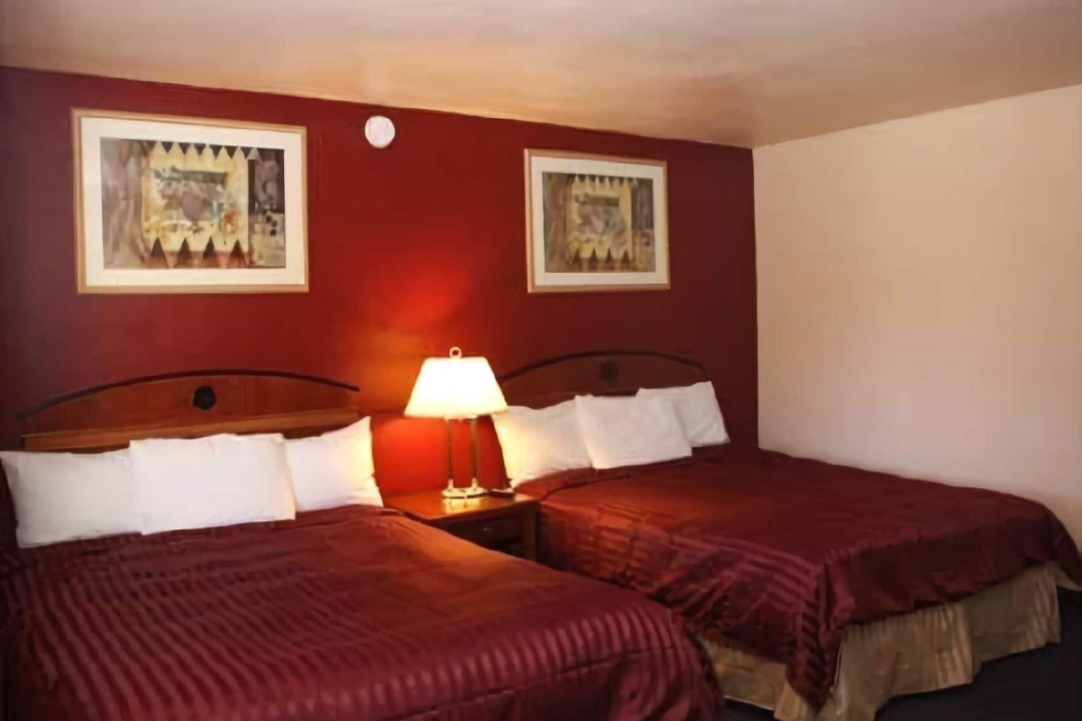 Budget Inn