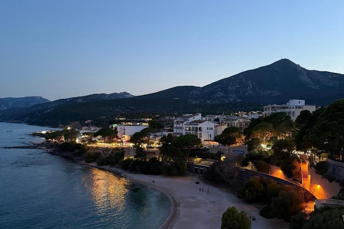 Bue Marino Hotel & Rooftop Bar