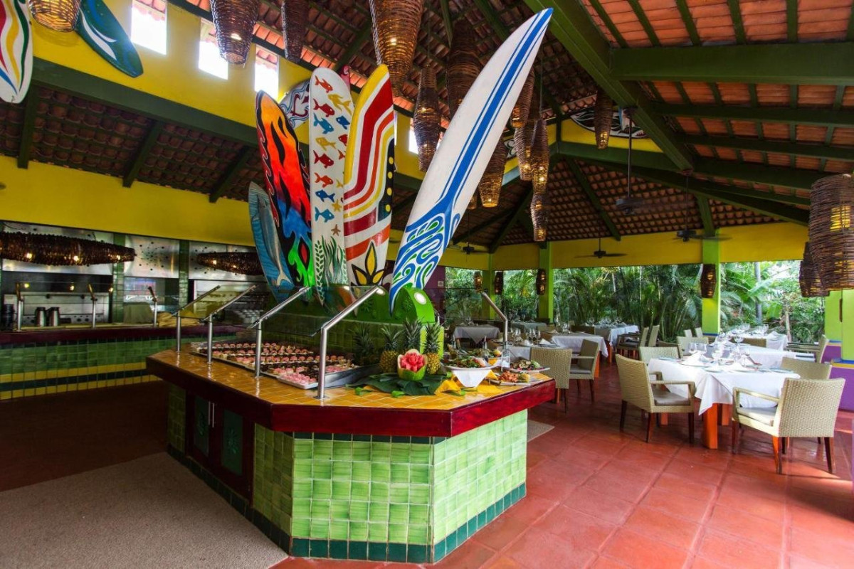 Royal Decameron Complex