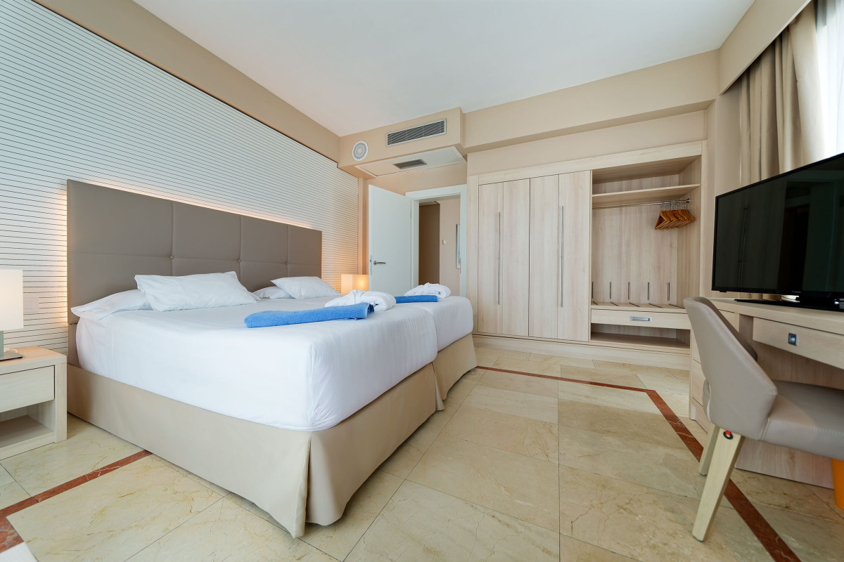 Bull Reina Isabel  Spa
