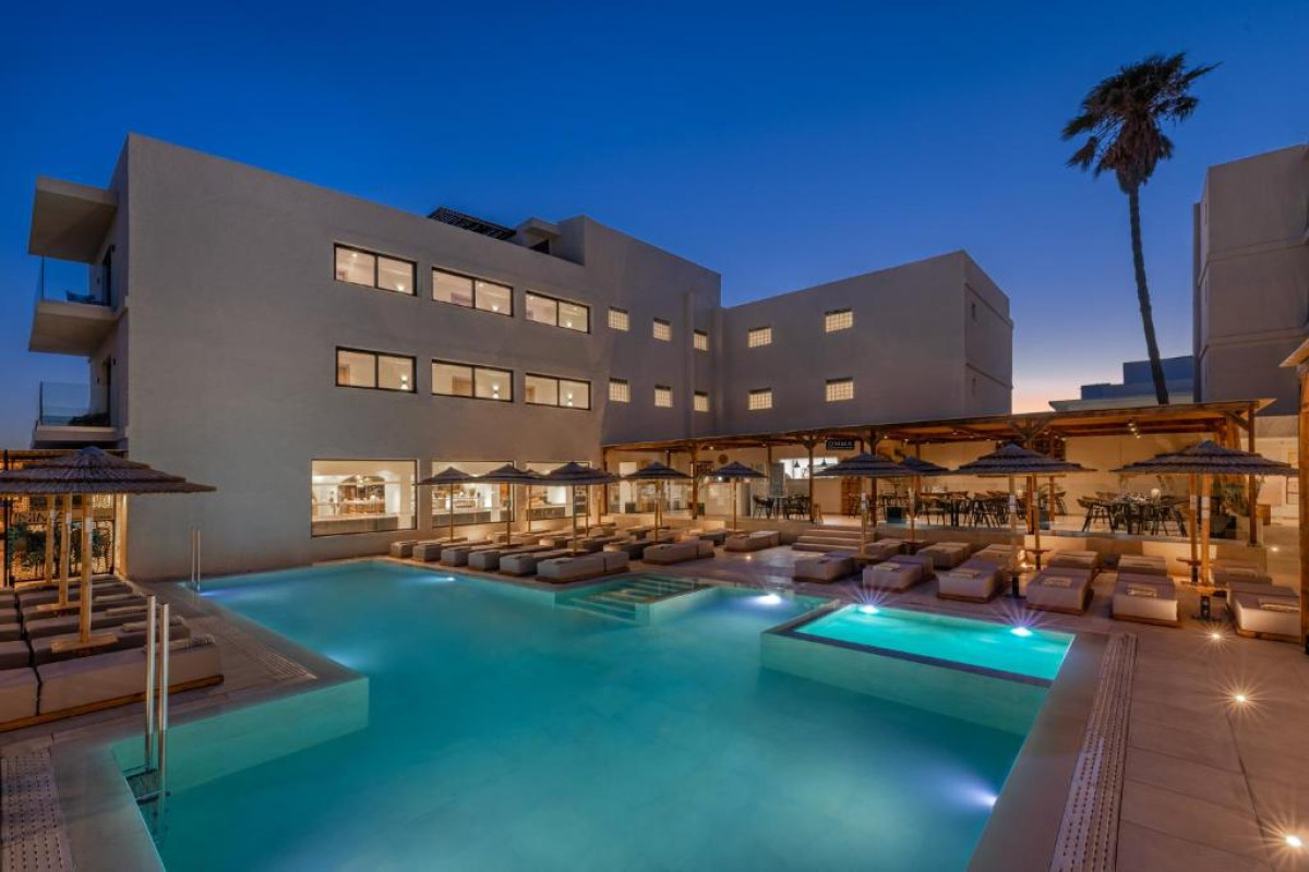 CABANA BLU HOTEL  SUITES