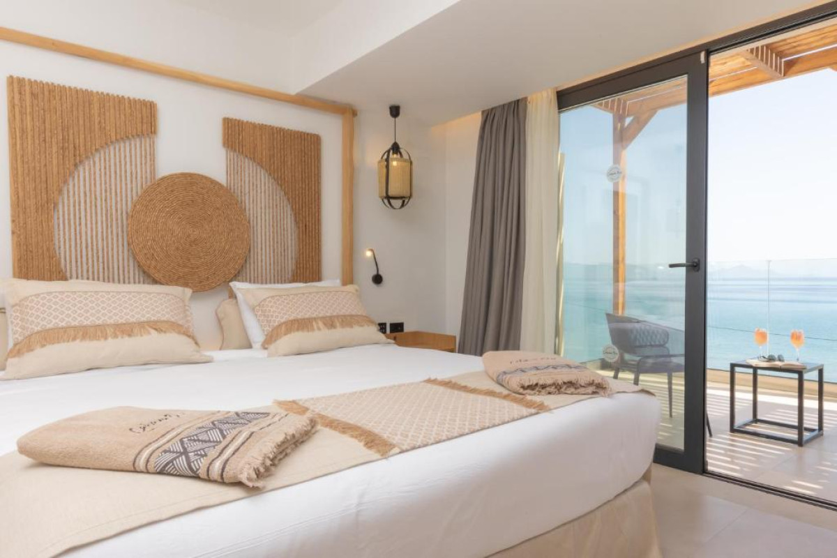CABANA BLU HOTEL  SUITES