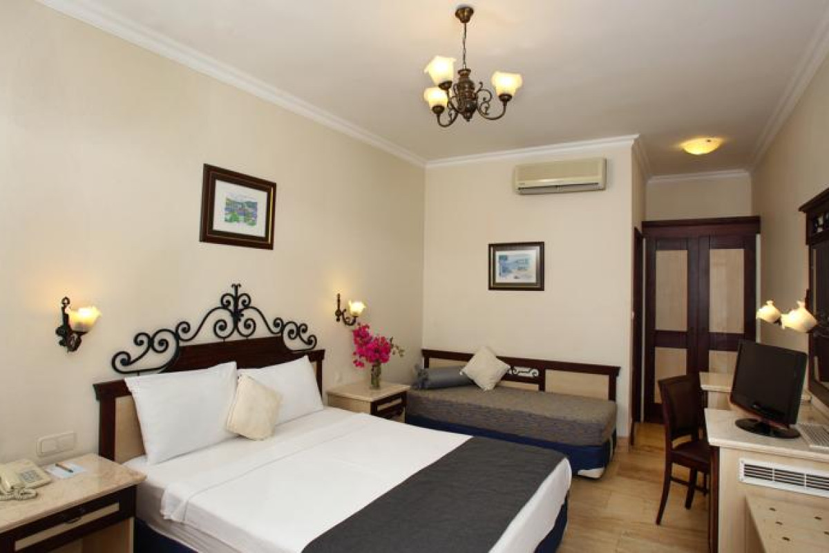 FLEUR BAY RESORT (EX.CACTUS FLEUR BEACH CLUB)