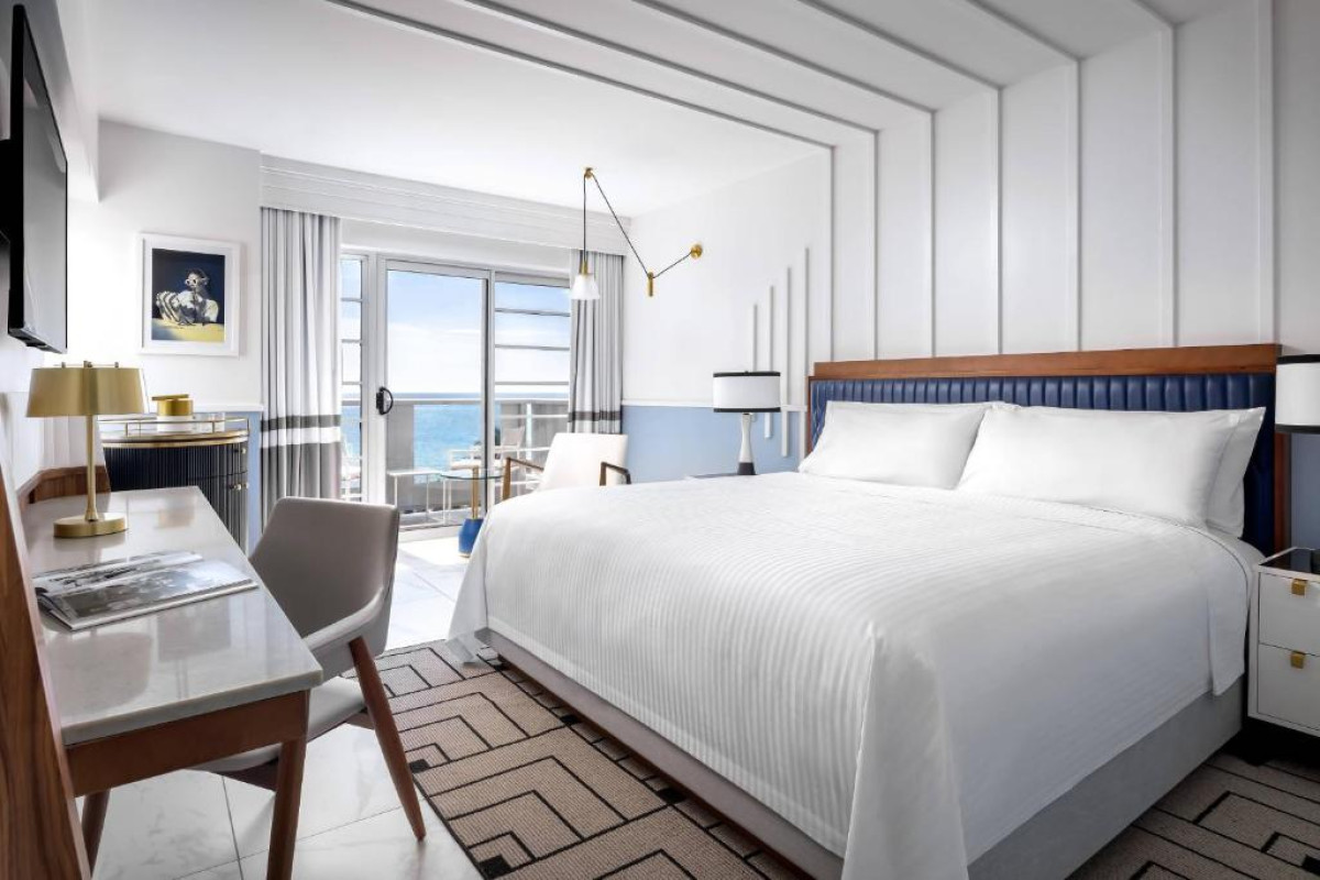 Cadillac Hotel & Beach Club