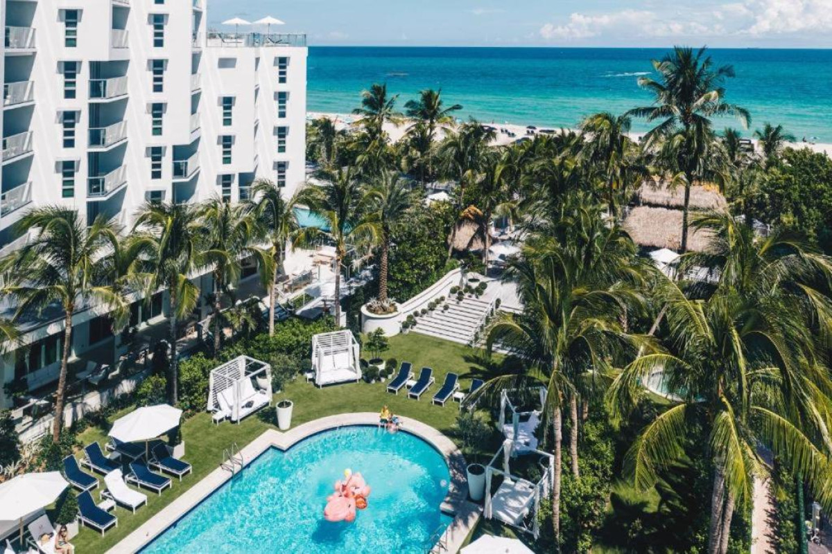 Cadillac Hotel & Beach Club
