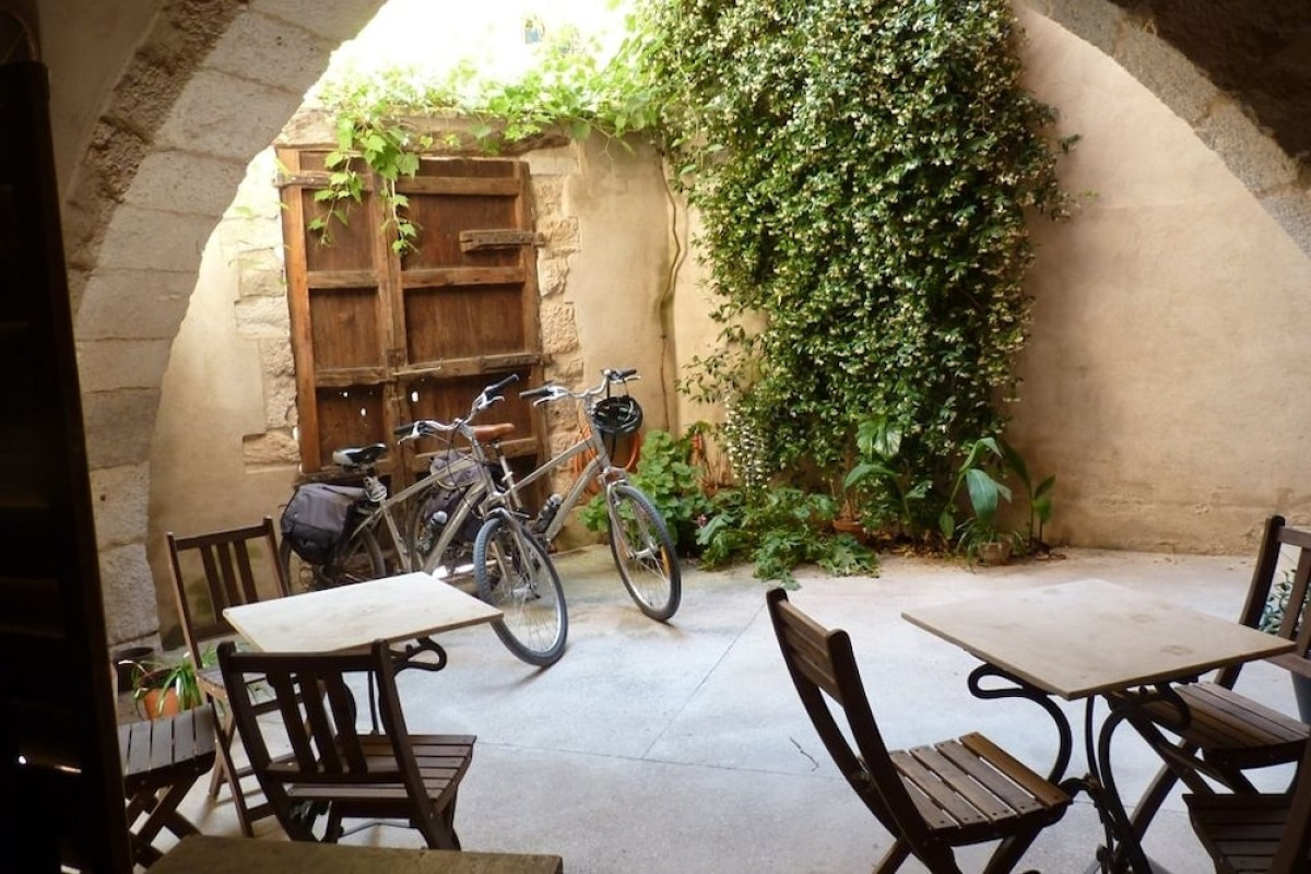 Cal Maginet Hotel