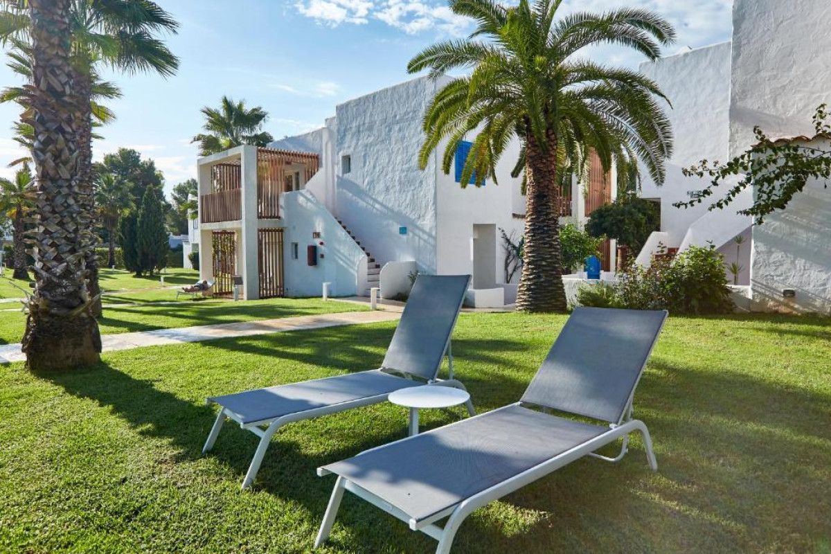Cala Llenya Resort Ibiza