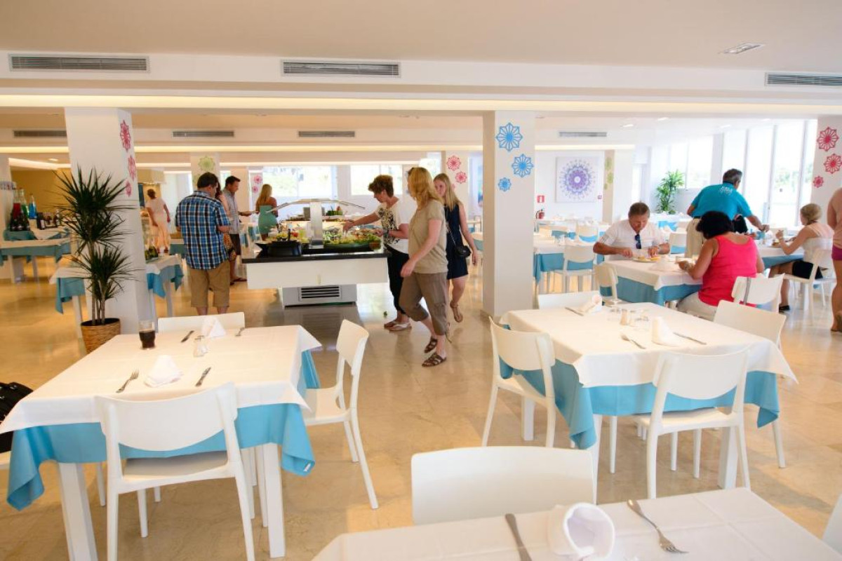 Cala Llenya Resort Ibiza