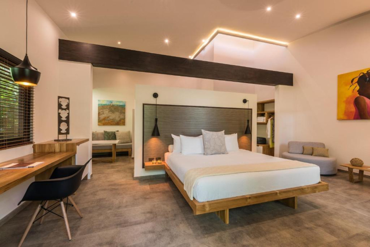 Cala Luna Boutique Hotel & Villas