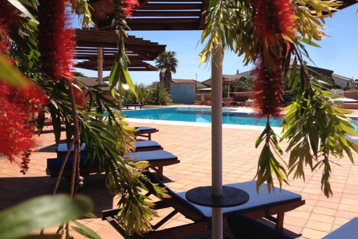 CALA ROSA CLUB HOTEL