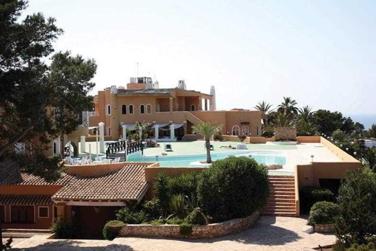Cala Vadella Resort