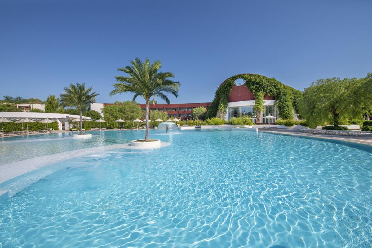 Calane' Resort