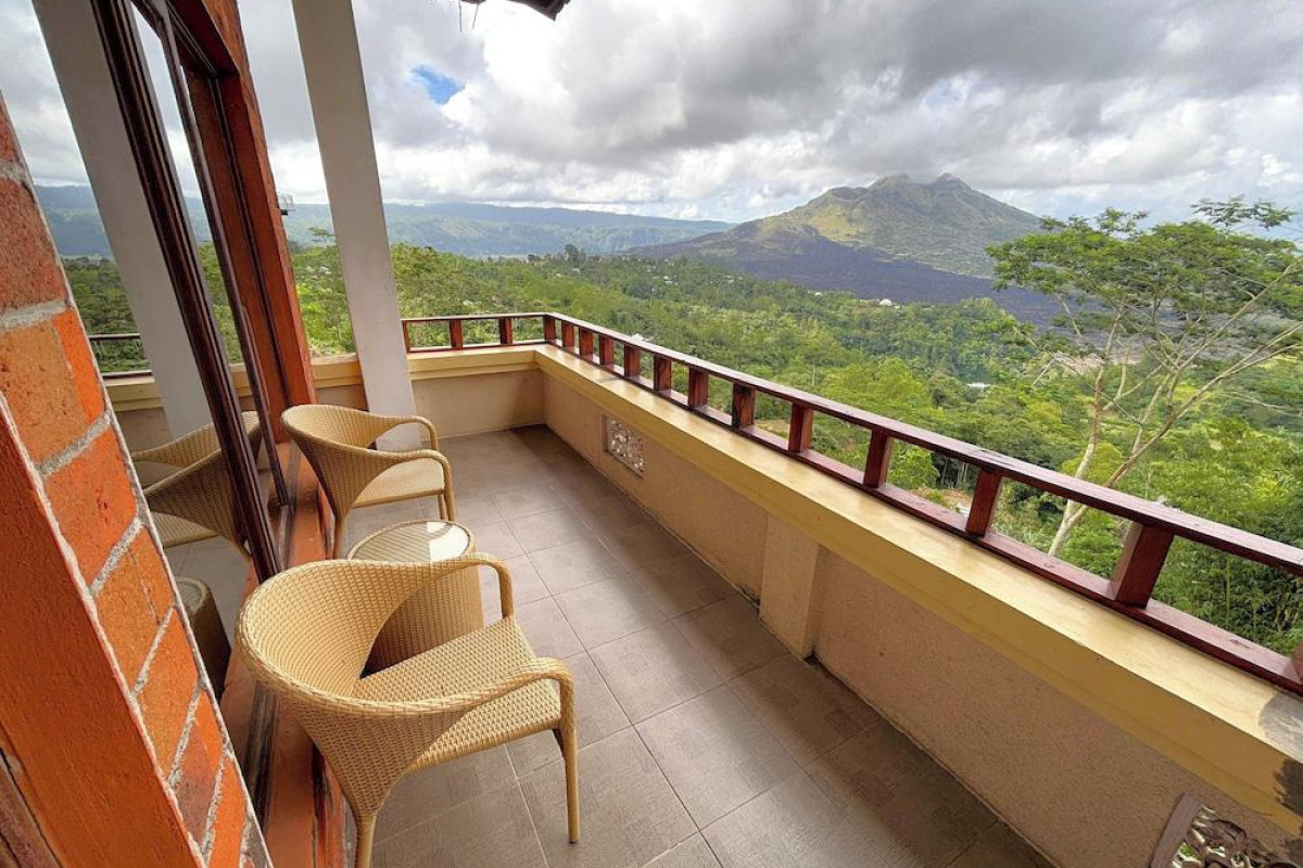 Caldera Hotel & Restaurant